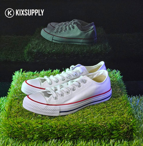 Converse Classic Unisex Sneakers – Black & White